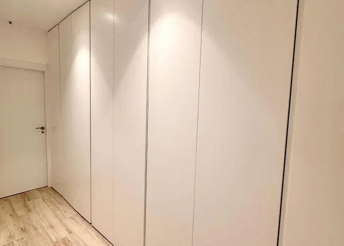 Joaquin Costa Urban Flat Valencia